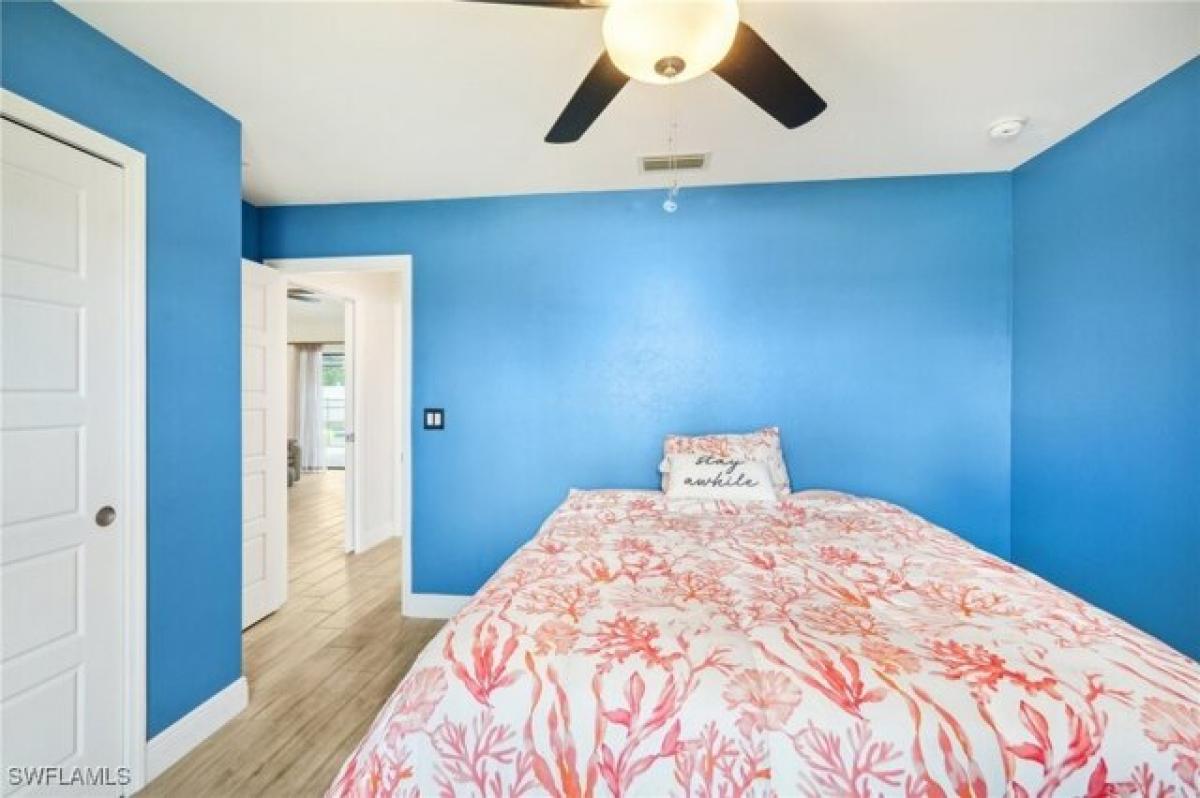 3 bedrooms House in Cape Coral, USA No. 412947