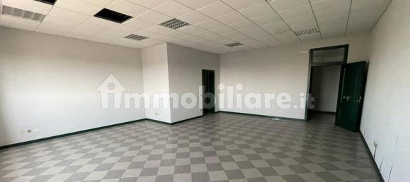 133m² Office in Rovigo, Italy No. 357153 13