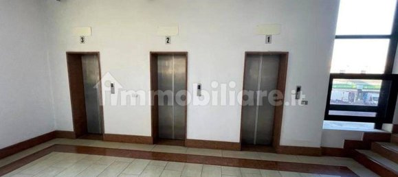 133m² Office in Rovigo, Italy No. 357153 2