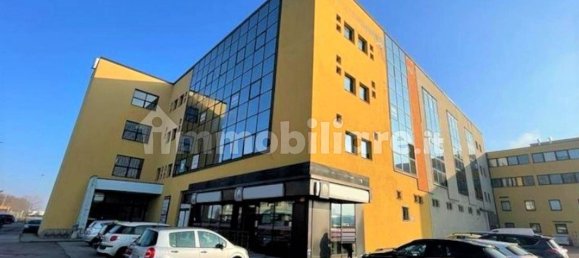 133m² Office in Rovigo, Italy No. 357153 14