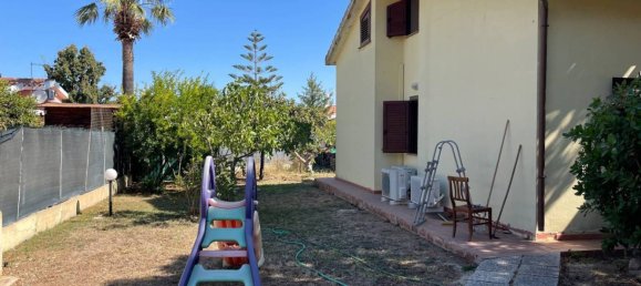 3 bedrooms Villa in Capoterra, Italy No. 304836 5