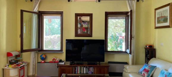 3 bedrooms Villa in Capoterra, Italy No. 304836 10