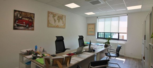 Bureau à Vicenza, Italy 190m² No. 326638 8