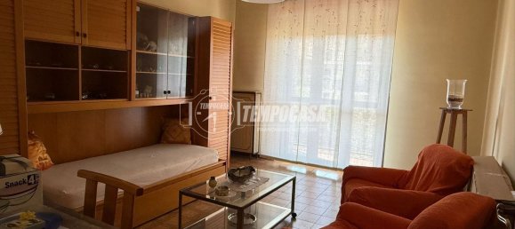 3 rooms Apartment in Moncalieri, Italy No. 301190 4