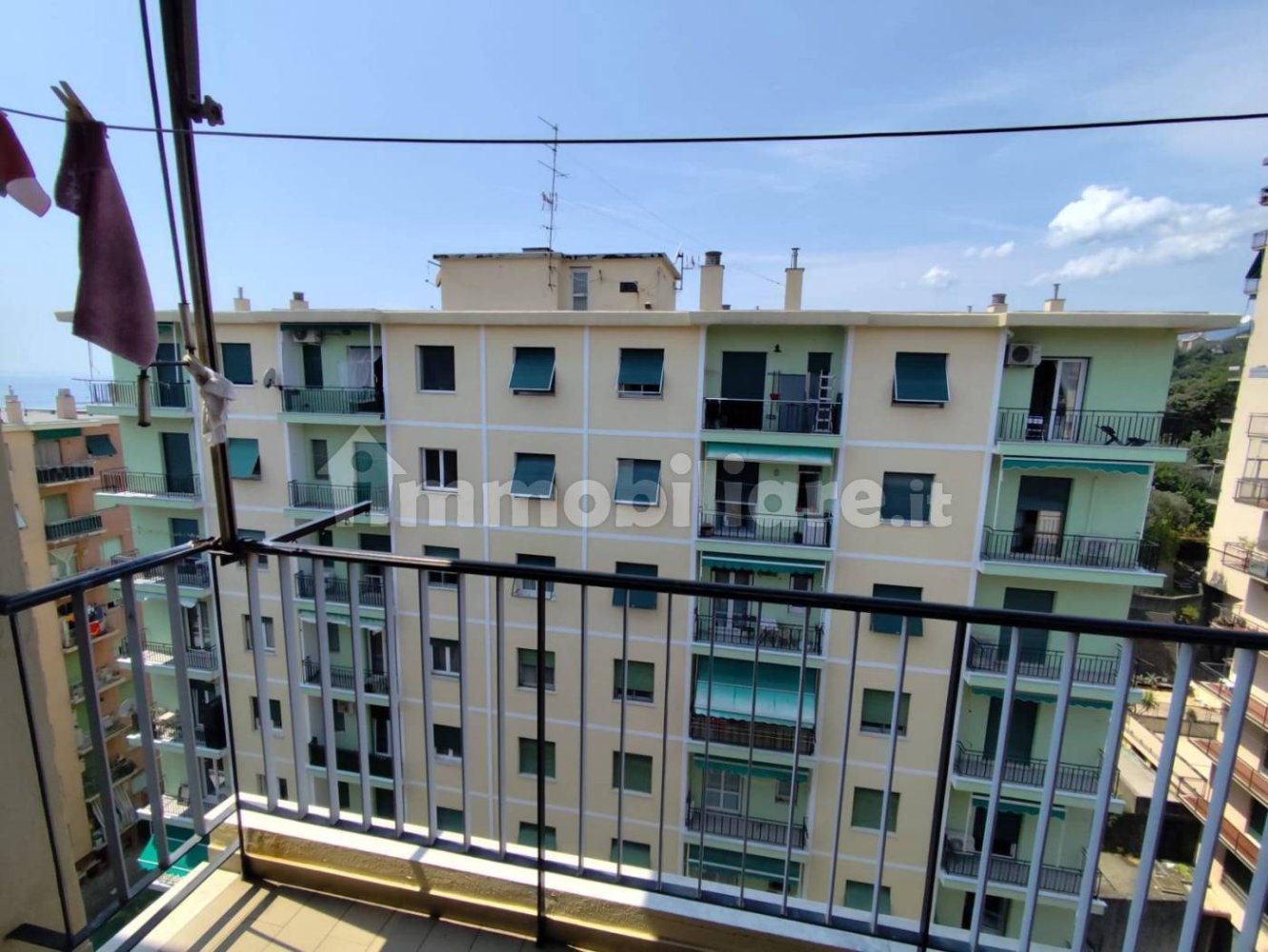 2 Schlafzimmer Wohnung in Genoa, Italy, Nr. 337239