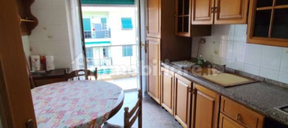 2 Schlafzimmer Wohnung in Genoa, Italy, Nr. 337239 3