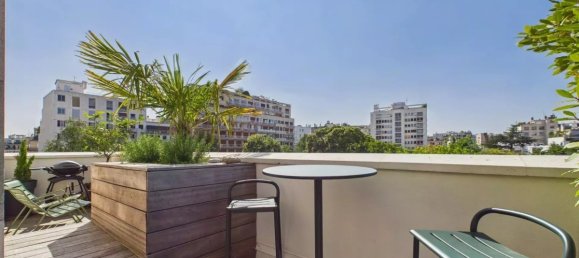 5 rooms Apartment in Paris, France No. 322616 5