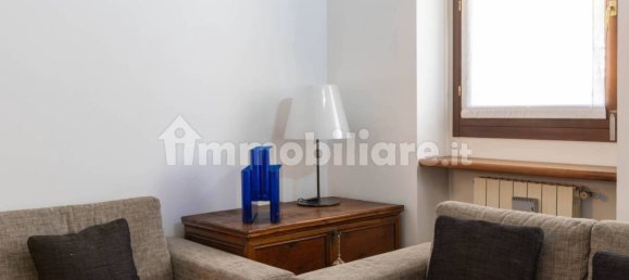Apartamento de 3 dormitorios en Monza, Italy No. 317108 5