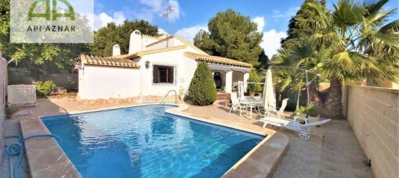 4 bedrooms House in Alicante, Spain No. 128688 3