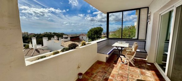 2 bedrooms Apartment in La Quinta, Spain No. 110958 2