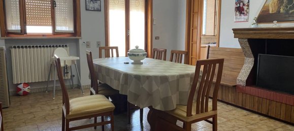 Дом с 3 спальнями в Мезанье, Италия № 109796 18