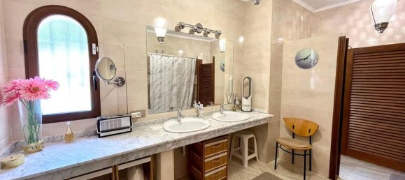 Villa de 4 dormitorios en Alicante, Spain No. 184720 31