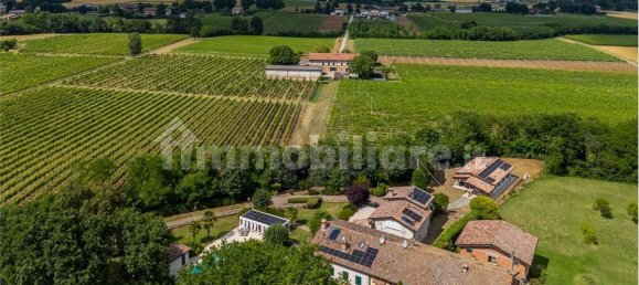 Villa de 2 dormitorios en Scandiano, Italy No. 309223 21