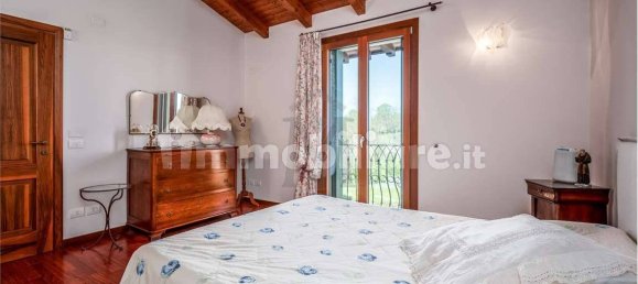 Villa de 2 dormitorios en Scandiano, Italy No. 309223 12