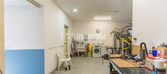 7-Zimmer Villa in Cisliano, Italy, Nr. 4981 29