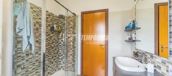 7-Zimmer Villa in Cisliano, Italy, Nr. 4981 14