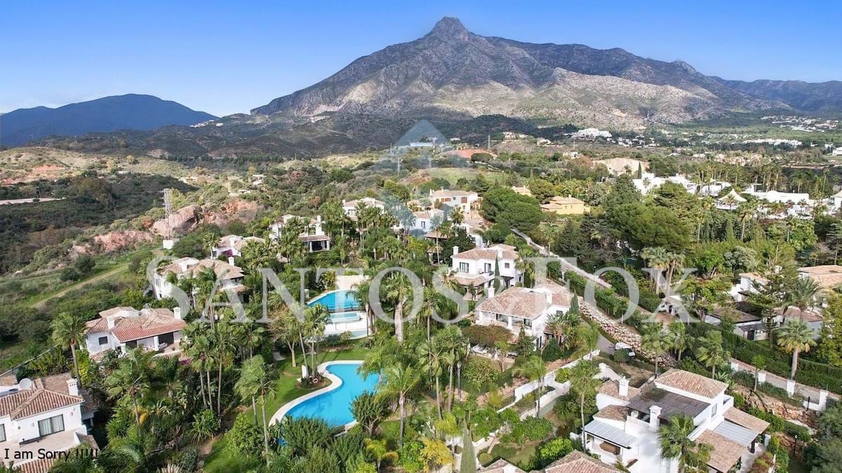 Villa T6 em Marbella, Spain N.º 103638