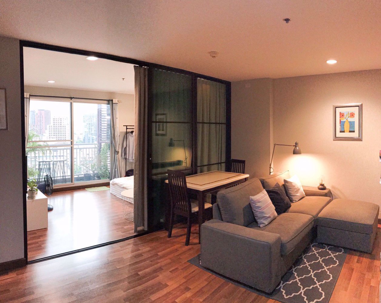 1 bedroom Condo in Phaya Thai, Thailand No. 10135