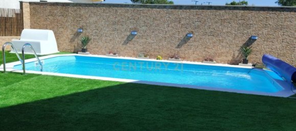 3 bedrooms House in Marinha Grande, Portugal No. 139632 2