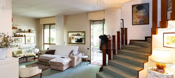 7 chambres Maison à Brenna, Italy No. 274518 4