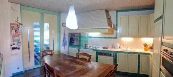 4غرفة شقة في Cadoneghe, Italy رقم 32166 3