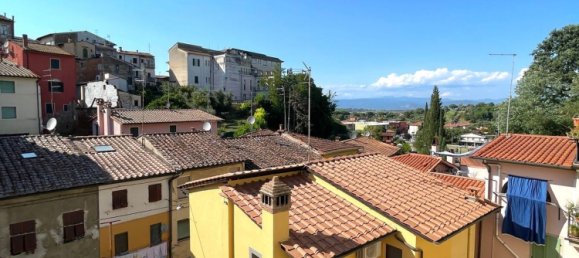 5 bedrooms Apartment in Fucecchio, Italy No. 380357 10