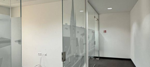 Gebäude in Lichtenfels, Germany 645m², Nr. 248010 4