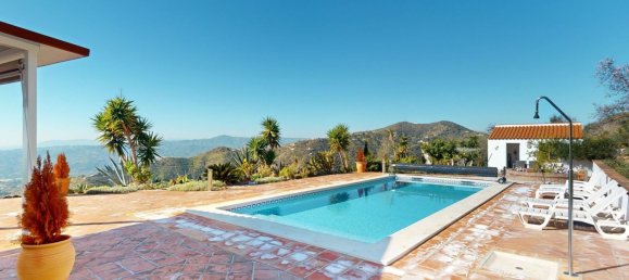 3 bedrooms Villa in Arenas, Spain No. 131056 41