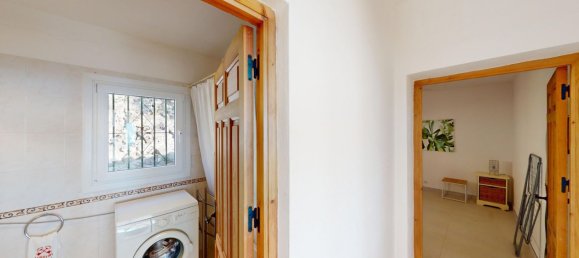 3 bedrooms Villa in Arenas, Spain No. 131056 12