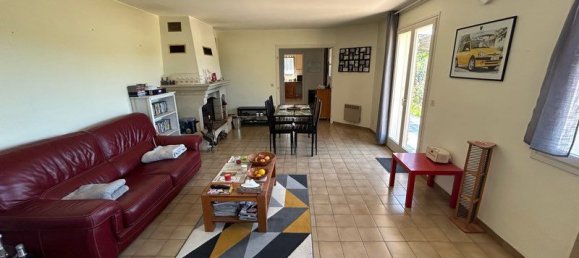 Дом с 2 спальнями в Юсель, Франция № 287058 3