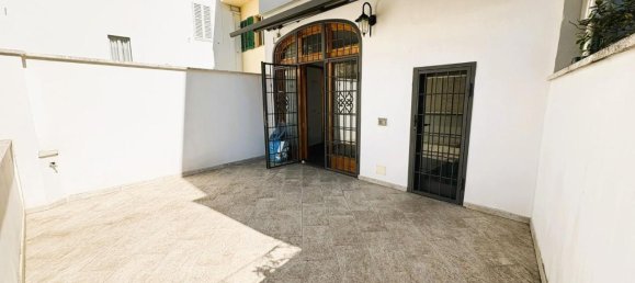 6 rooms Apartment in Empoli, Italy No. 38042 22