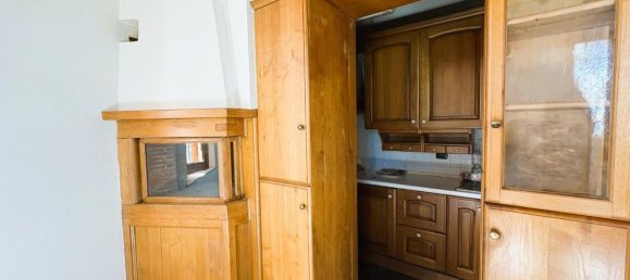 6 rooms Apartment in Empoli, Italy No. 38042 29