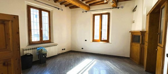 6 rooms Apartment in Empoli, Italy No. 38042 27