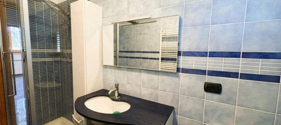6 rooms Apartment in Empoli, Italy No. 38042 8