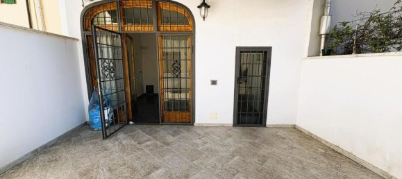 6 rooms Apartment in Empoli, Italy No. 38042 13