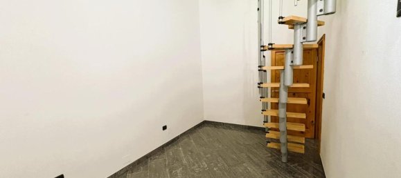 6 rooms Apartment in Empoli, Italy No. 38042 20