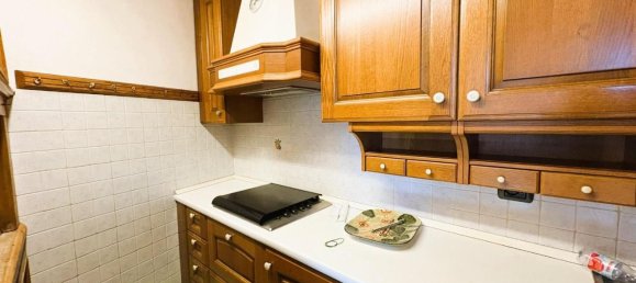 6 rooms Apartment in Empoli, Italy No. 38042 30