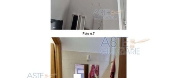 80m² Commercial property in Jesi, Italy No. 122684 5