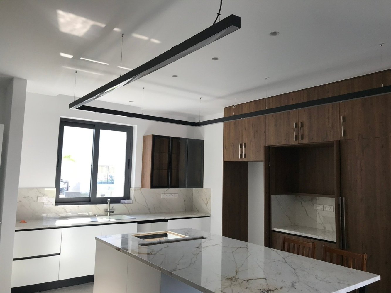 4 bedrooms Villa in Kato Polemidia, Cyprus No. 638