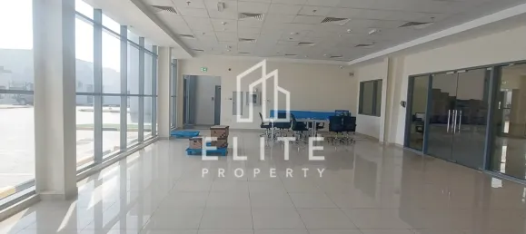 2034m² Warehouse in Dubai Investment Park, UAE No. 97763 3