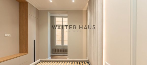 3 bedrooms Apartment in Eixample, Spain No. 79381 19