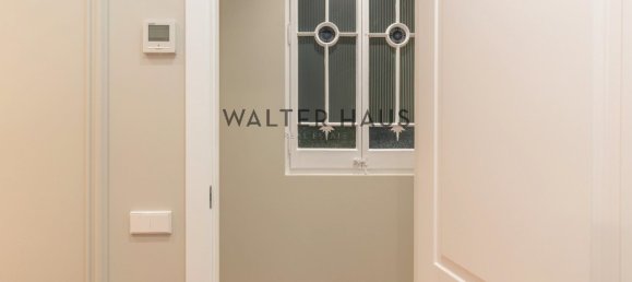 3 bedrooms Apartment in Eixample, Spain No. 79381 8