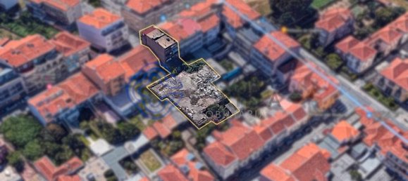 360m² Building in Porto, Portugal No. 41112 4