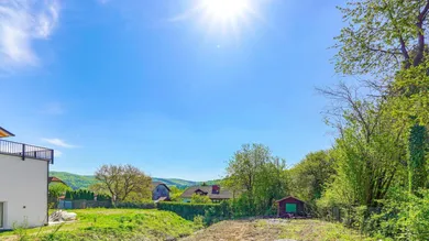  Land in Pressbaum, Austria No. 249265