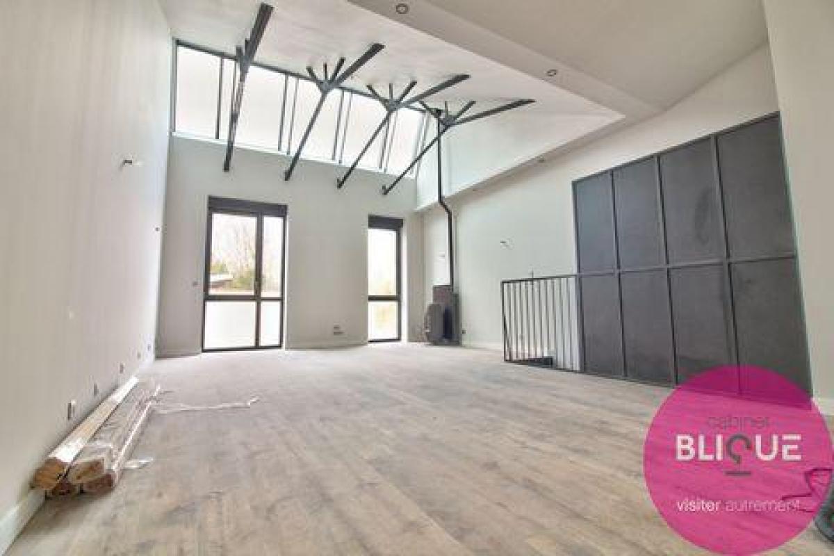 2 bedrooms Condo in Nancy, France No. 4134