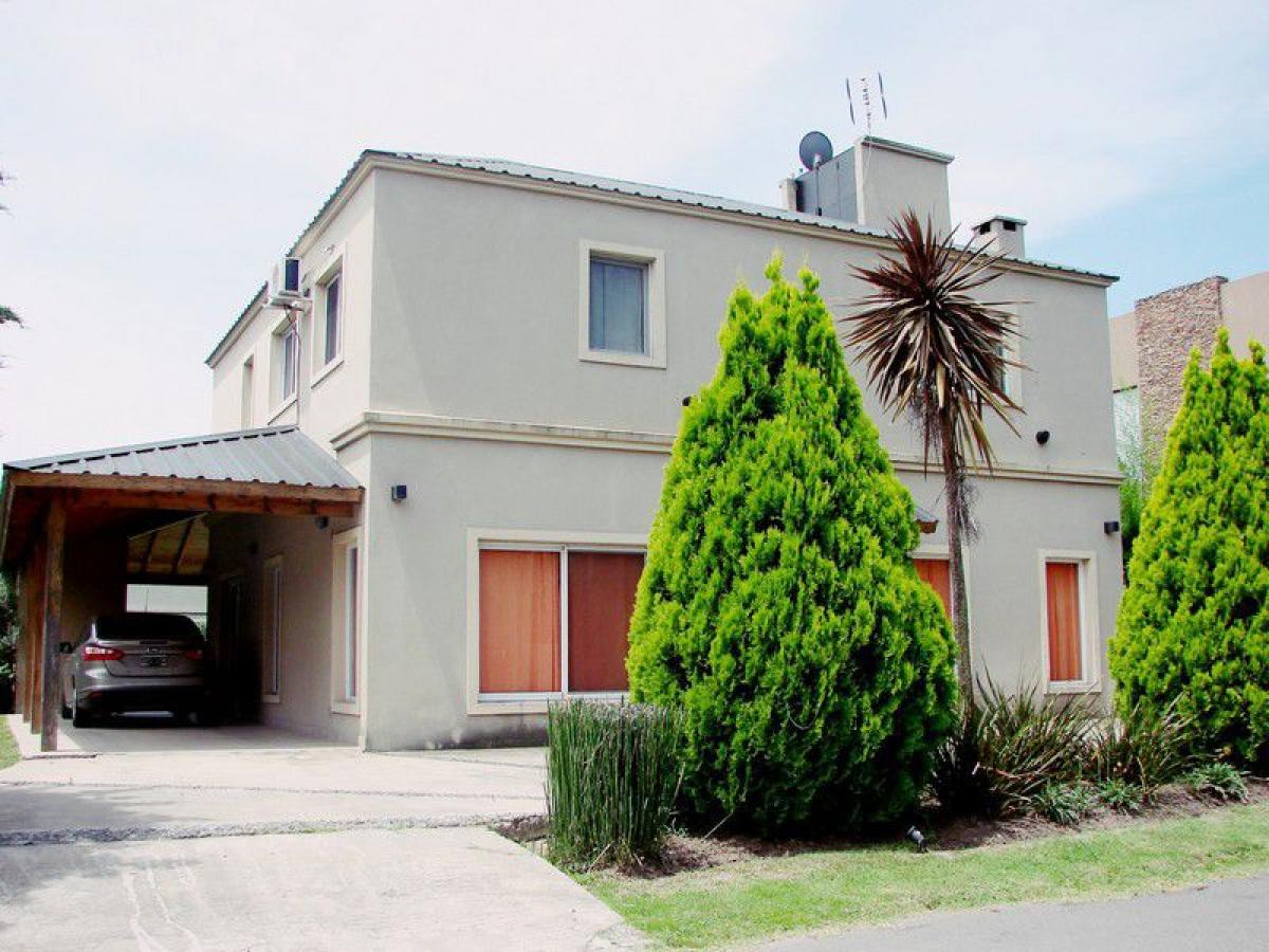  Farm in Ituzaingo, Argentina No. 115572