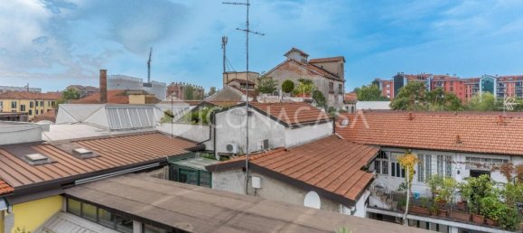 3-salle Appartement à Milan, Italy No. 354669 16