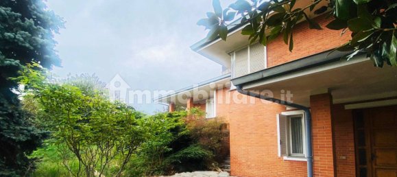 4 Schlafzimmer Villa in Ivrea, Italy, Nr. 201639 9