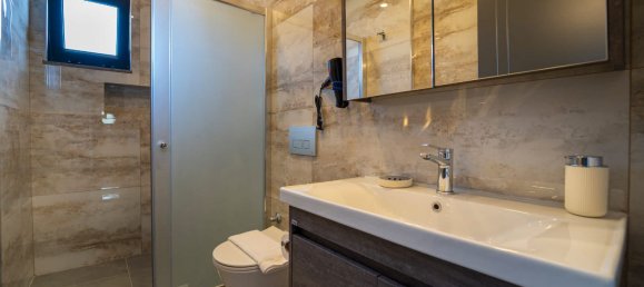 Villa 4+1 in Fethiye, Turkey, Nr. 15504 15