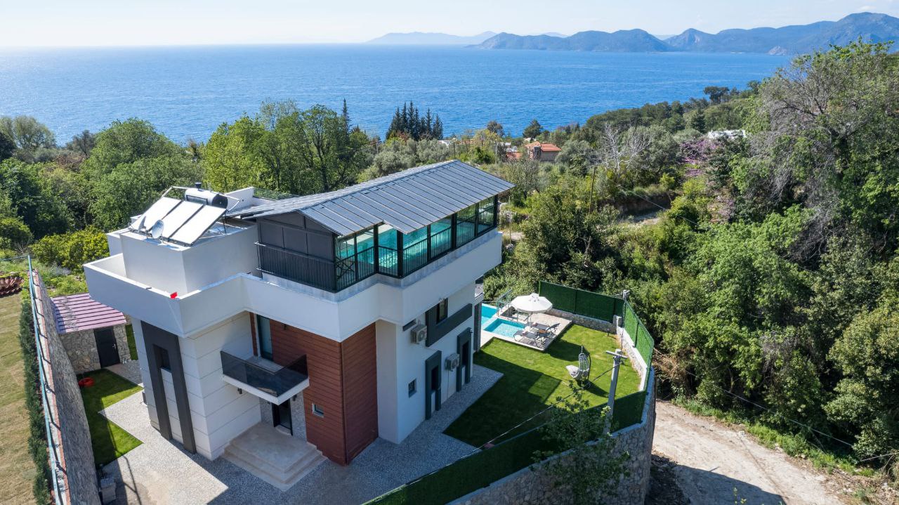 Villa 4+1 in Fethiye, Turkey, Nr. 15504